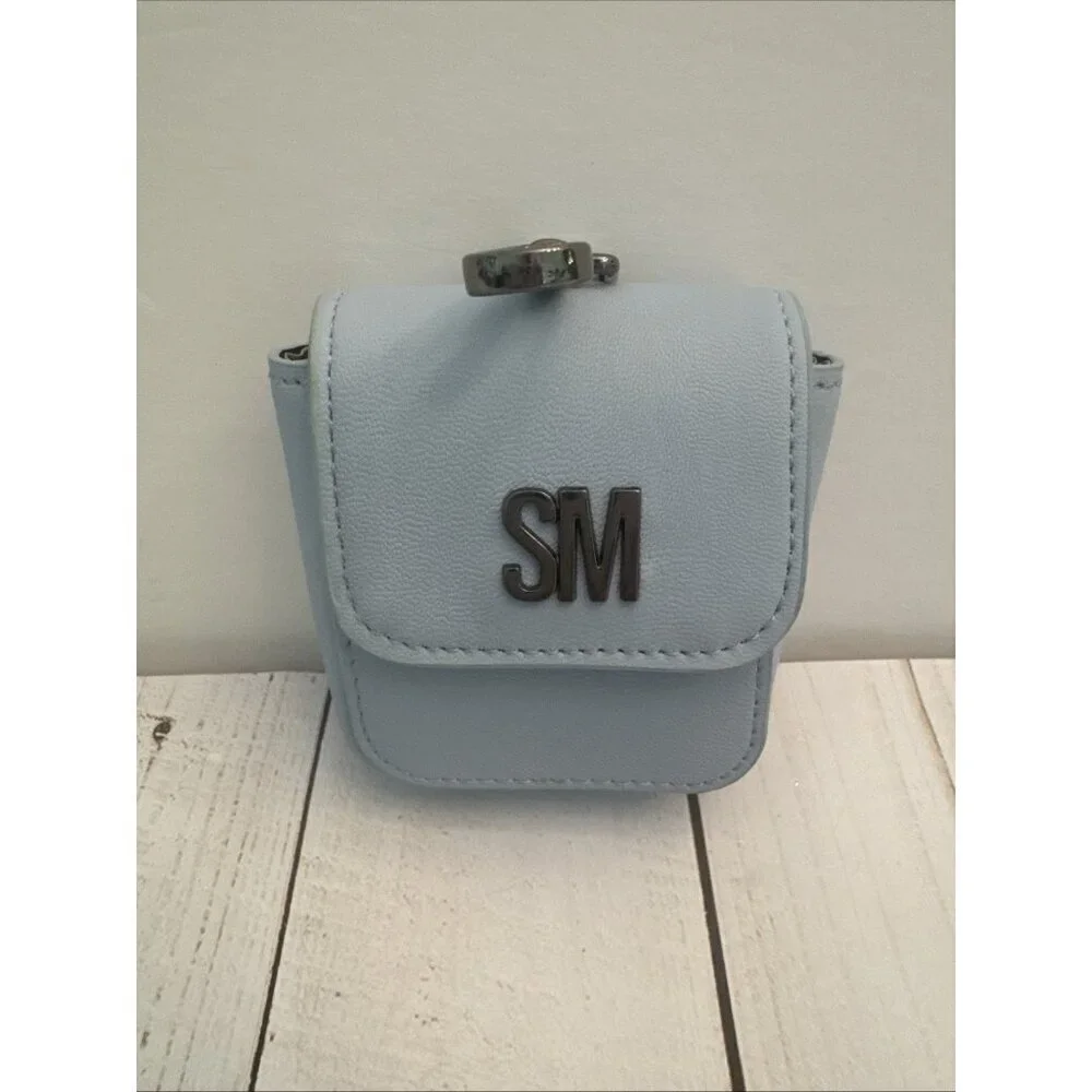 Steve Madden Light Blue Women’s Purse Charm Airpod Case Snap Closure 3”x3”x1.5”